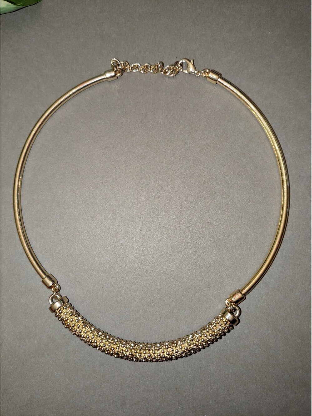 Talbots gold tone collar
